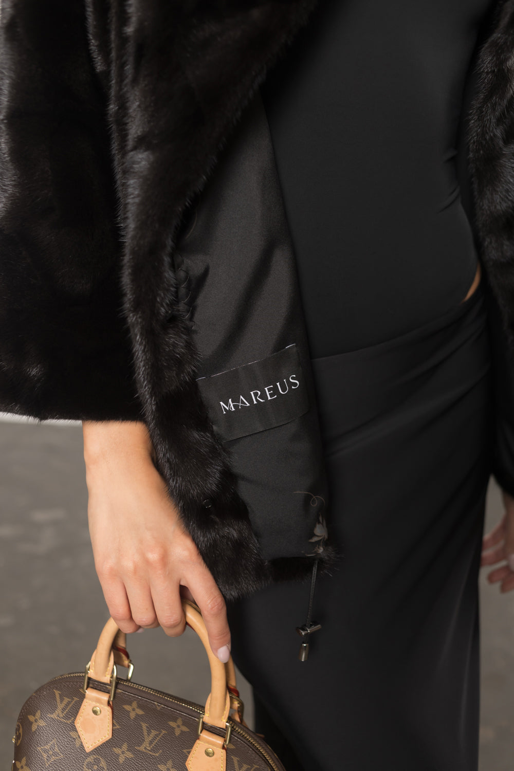 Natural Mink Fur Coat, 3/4 Sleeves, Women, Obsidian 401