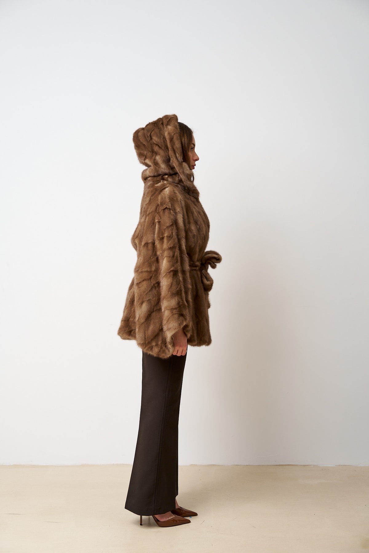 Cape in Natural Mink Fur, with Hood and Cord, Pastel 518