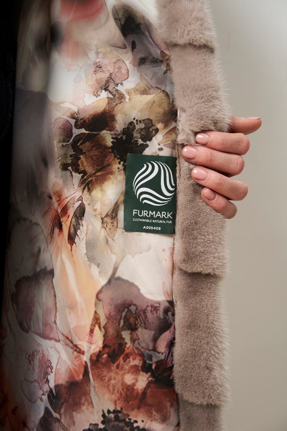 Cappotto Lungo in Pelliccia di Visone Naturale con Collo di Zibellino, Donna, Rosa Cipria, Mareus