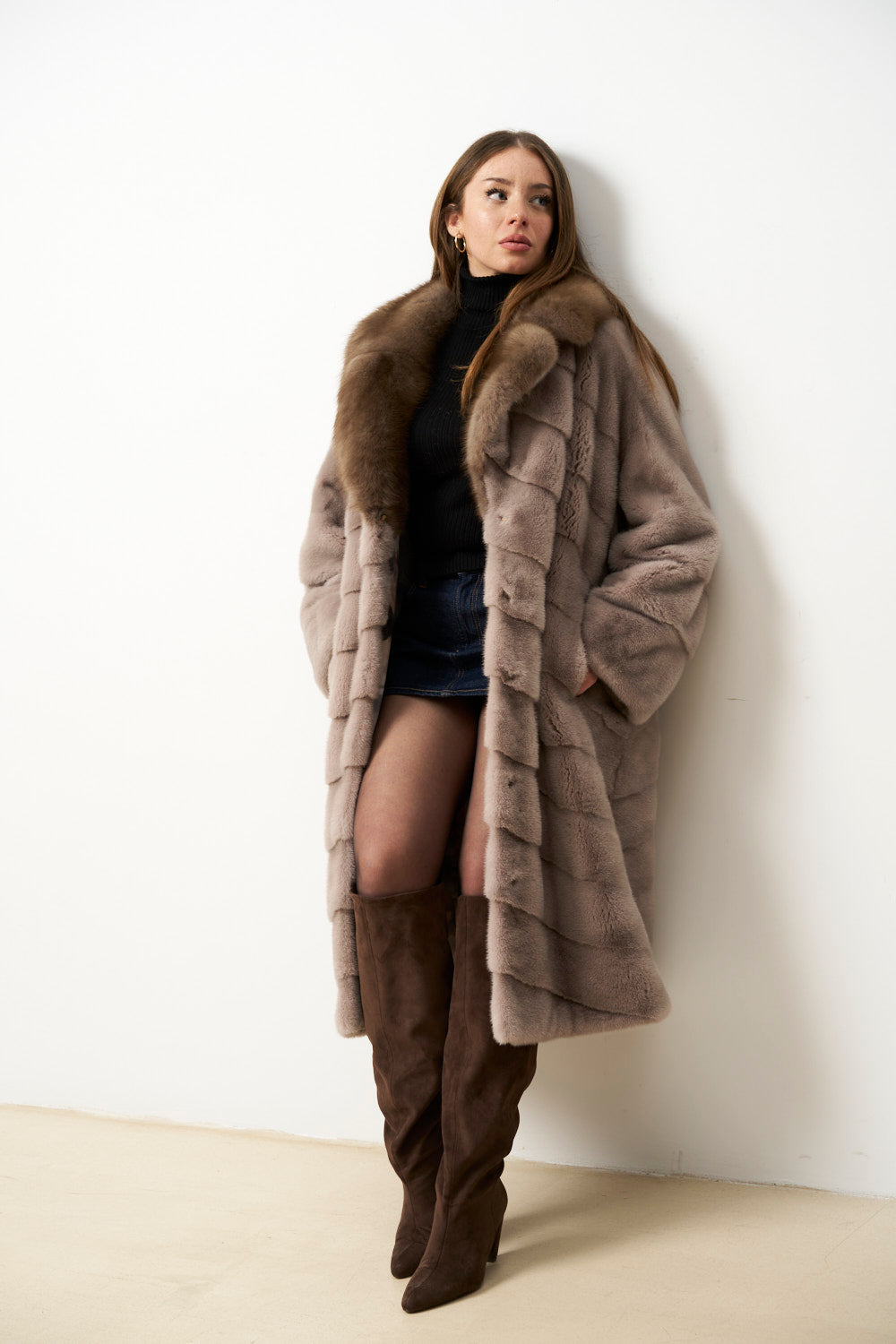 Cappotto Lungo in Pelliccia di Visone Naturale con Collo di Zibellino, Donna, Rosa Cipria, Mareus