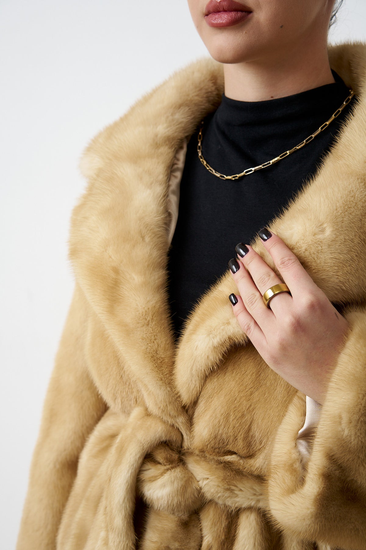 Cappotto in pelliccia naturale di visone, con cintura, Champagne Gold 538