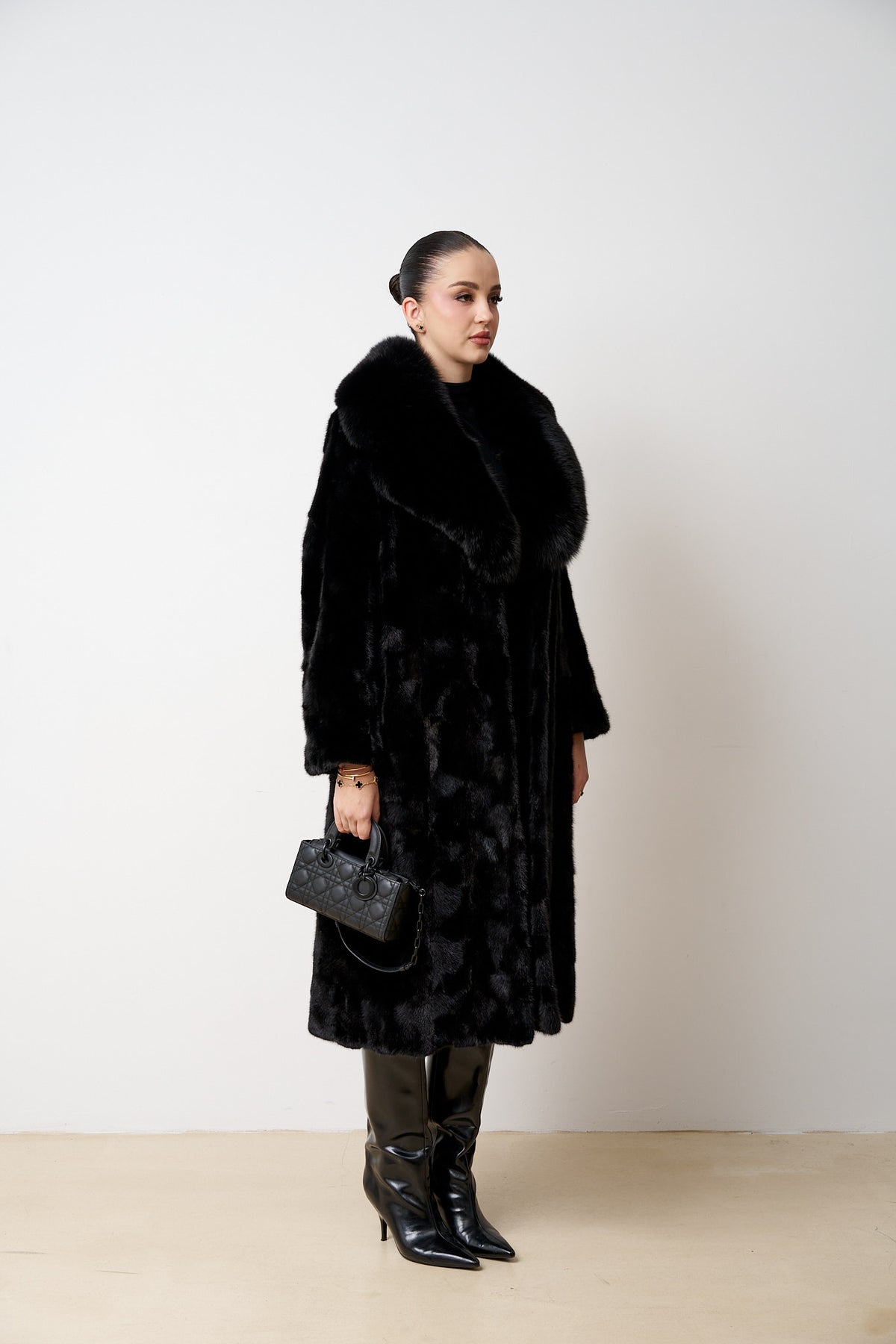Manteau Long en Fourrure de Vison Naturel avec Col de Renard, Noir, Mareus