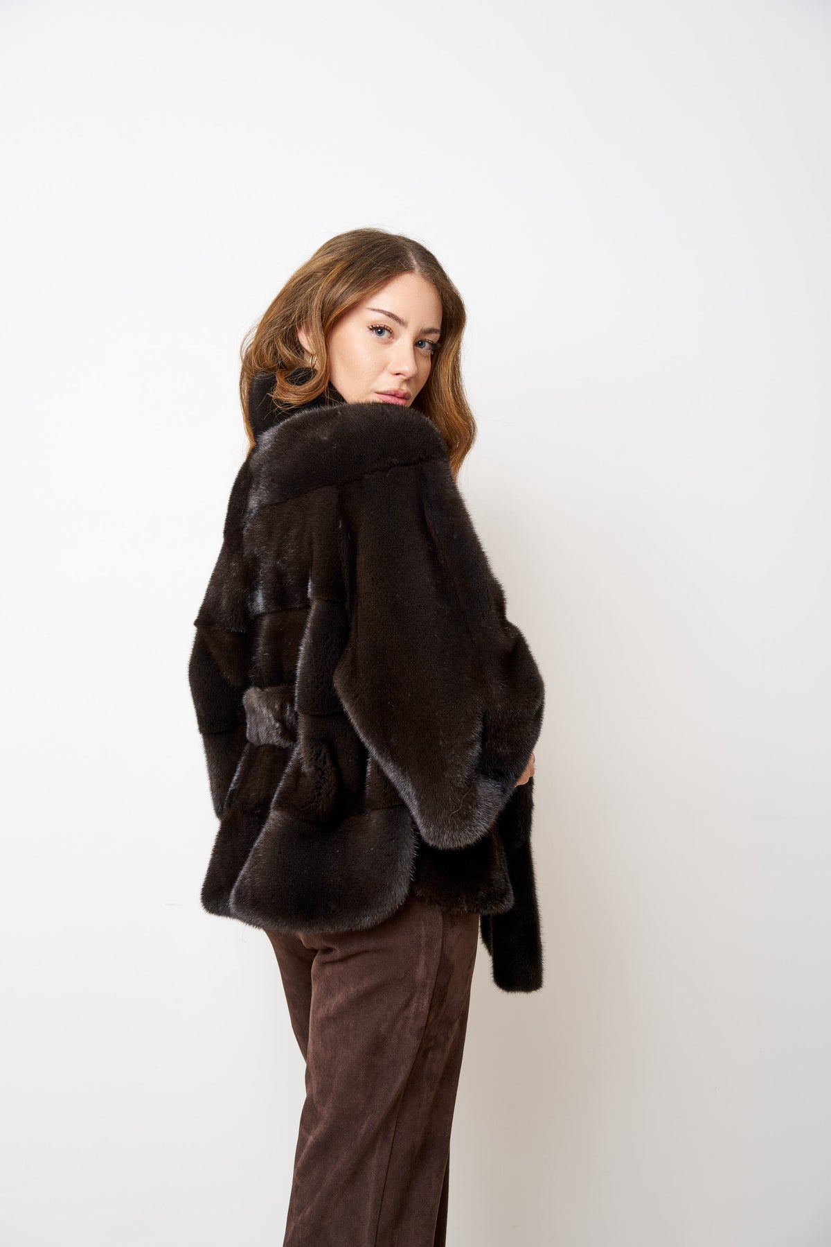 Manteau en Fourrure de Vison Naturelle avec Cordon de Serrage, Femme, Brun Olive 514