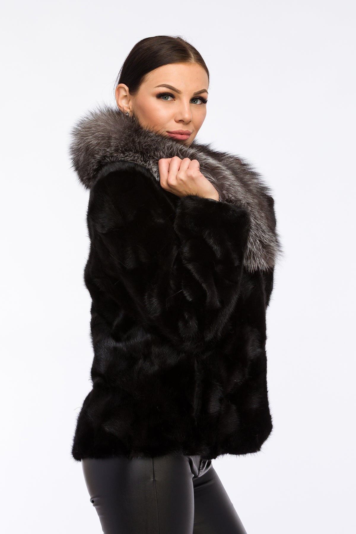 Cappotto di Pelliccia di Visone Naturale con Collo di Volpe, Donna, Ossidiana e Grey Frost 162