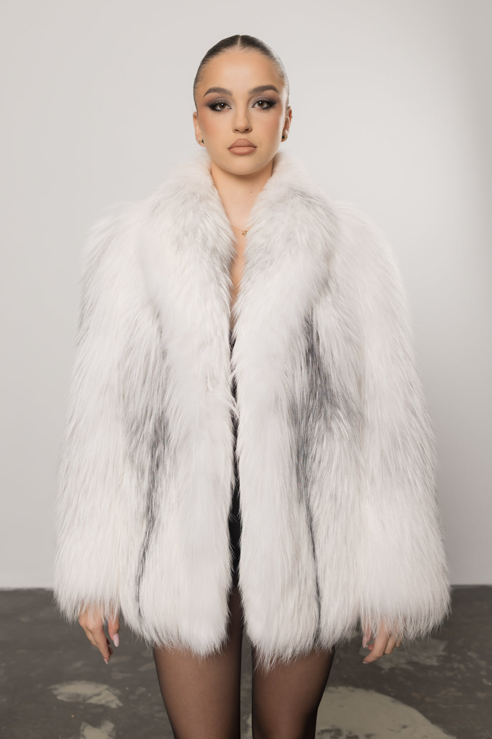 Cappotto in pelliccia naturale di volpe argentata, con collo a scialle, donna, Arctic Silver 437