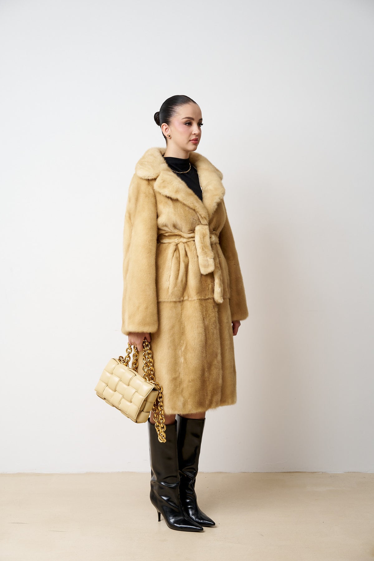 Cappotto in pelliccia naturale di visone, con cintura, Champagne Gold 538