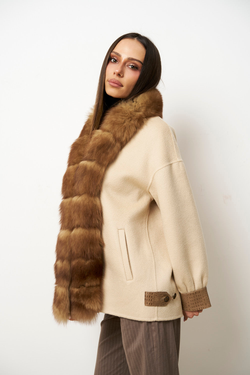 Cappotto in Lana con Collo in Pelliccia di Volpe per Donna, Beige Perla, Mareus